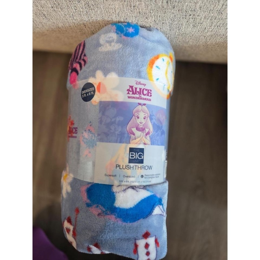 The Big One Disney Plush Blankets lot - Picture 2 of 3